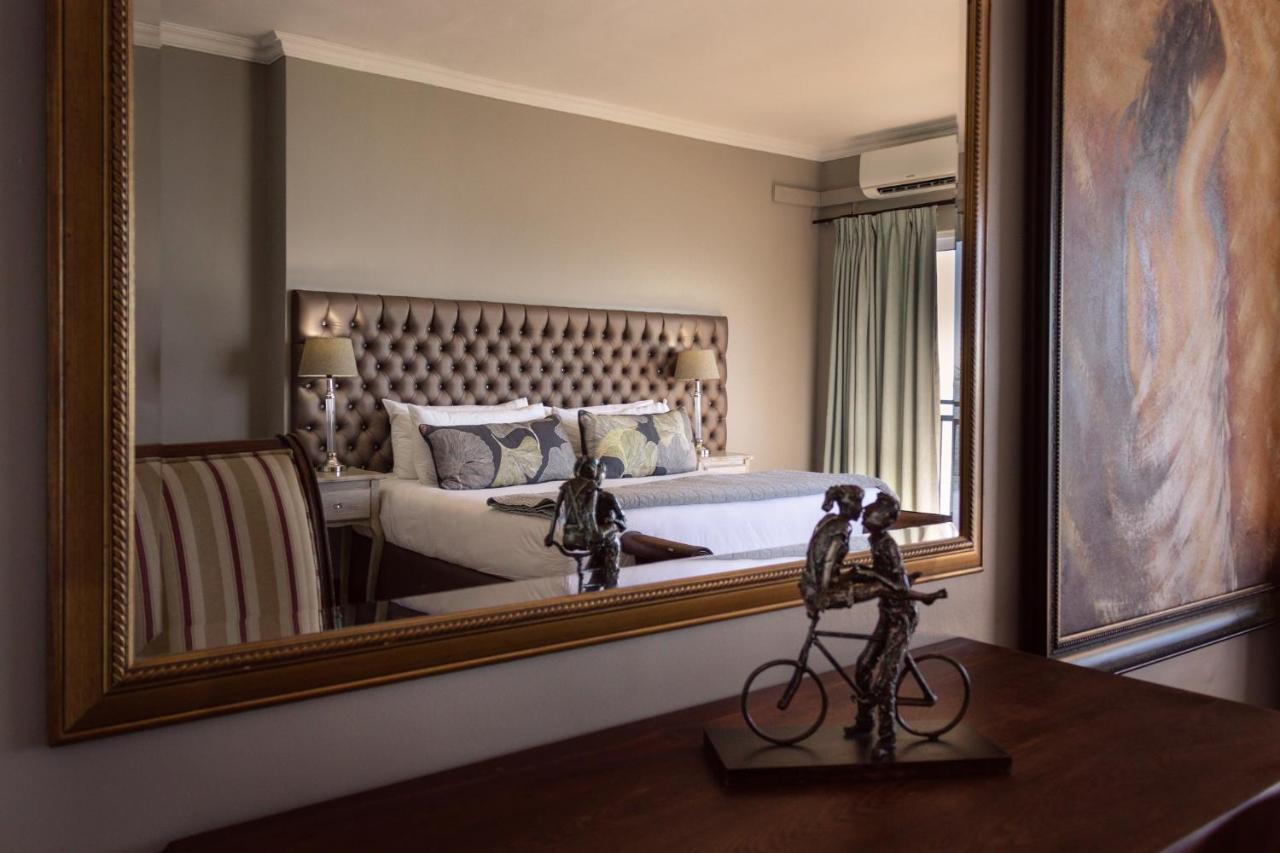 Diaz Hotel And Resort Мозел Бей Екстериор снимка