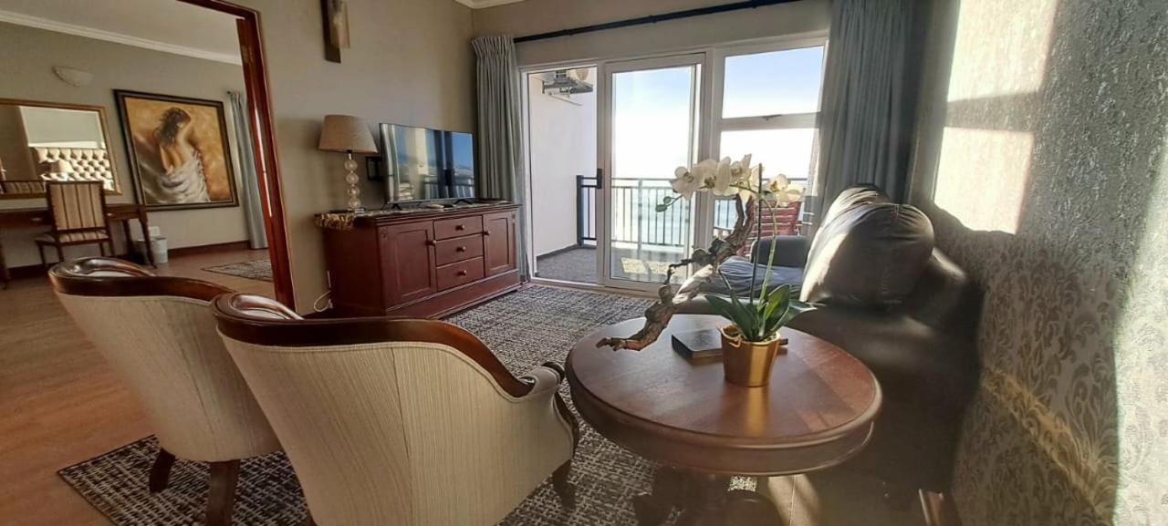 Diaz Hotel And Resort Мозел Бей Екстериор снимка