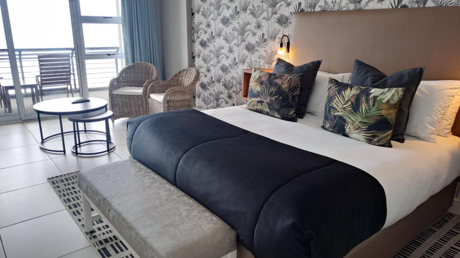 Diaz Hotel And Resort Мозел Бей Екстериор снимка